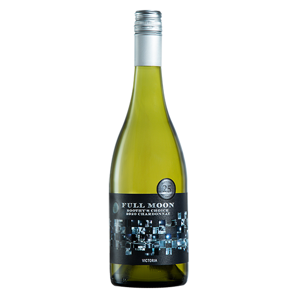 Full Moon Boothy’s Choice Chardonnay with tropical fruit, honeysuckle, and a crisp, refreshing finish.